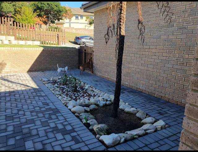 5 BEDROOM HOUSE FOR SALE IN GROOT BRAKRIVIER CENTRAL